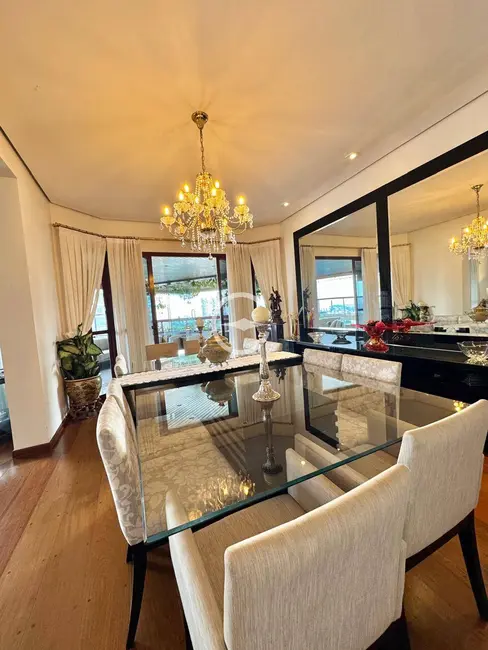 Apartamento com 4 quartos à venda, 449m2 em Vila Suzana, São Paulo - SP - imagem 6 Foto 6 de Apartamento com 4 quartos à venda, 449m2 em Vila Suzana, São Paulo - SP