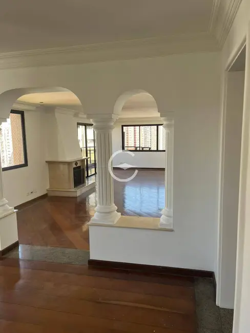 Foto 3 de Apartamento com 4 quartos para alugar, 235m2 em Planalto Paulista, São Paulo - SP