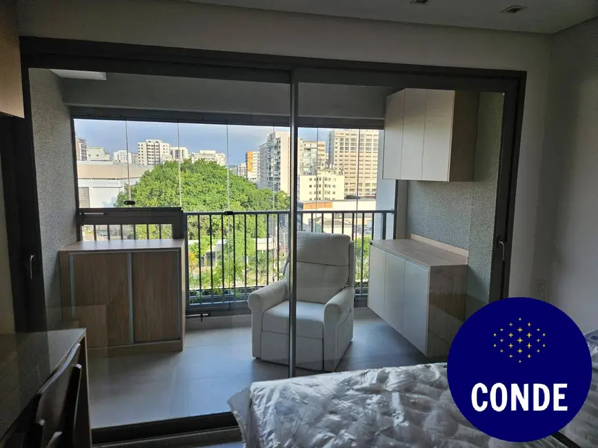 Foto 2 de Apartamento com 1 quarto para alugar, 30m2 em Moema, São Paulo - SP