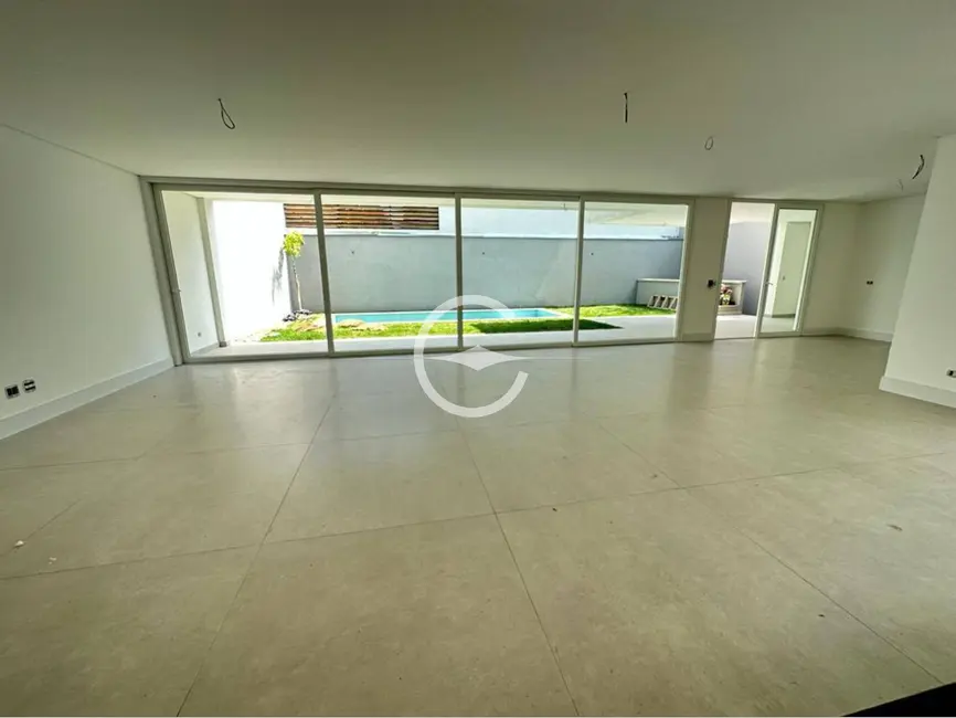 Foto 9 de Casa com 4 quartos à venda, 450m2 em São Paulo - SP