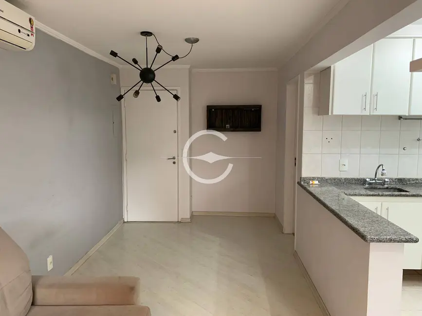 Foto 3 de Apartamento com 2 quartos à venda, 55m2 em Moema, São Paulo - SP