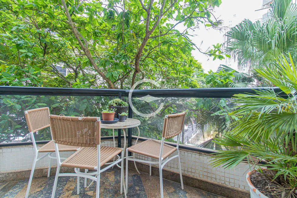 Apartamento com 4 quartos à venda e para alugar, 206m2 em Moema, São Paulo - SP - imagem 6 Foto 6 de Apartamento com 4 quartos à venda e para alugar, 206m2 em Moema, São Paulo - SP