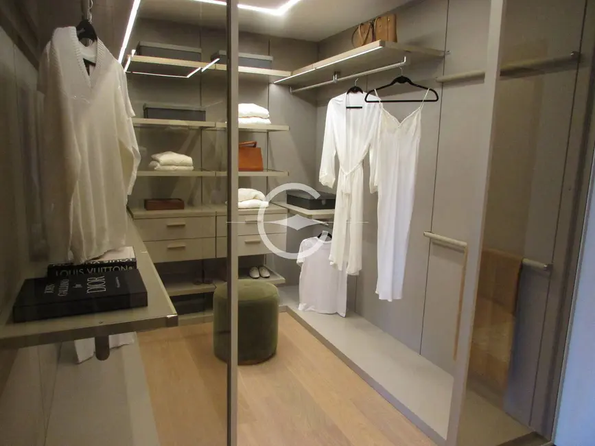 Foto 6 de Apartamento com 3 quartos à venda, 330m2 em Morumbi, São Paulo - SP