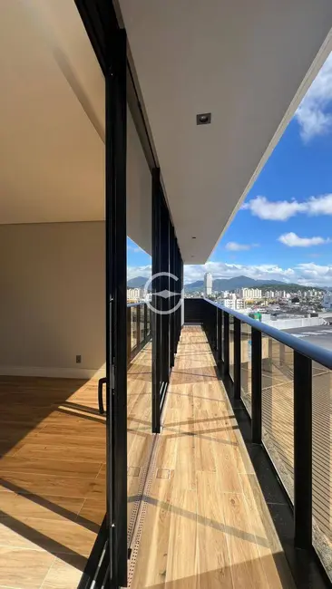 Apartamento com 2 quartos à venda, 90m2 em Estados, Balneario Camboriu - SC - imagem 7 Foto 7 de Apartamento com 2 quartos à venda, 90m2 em Estados, Balneario Camboriu - SC