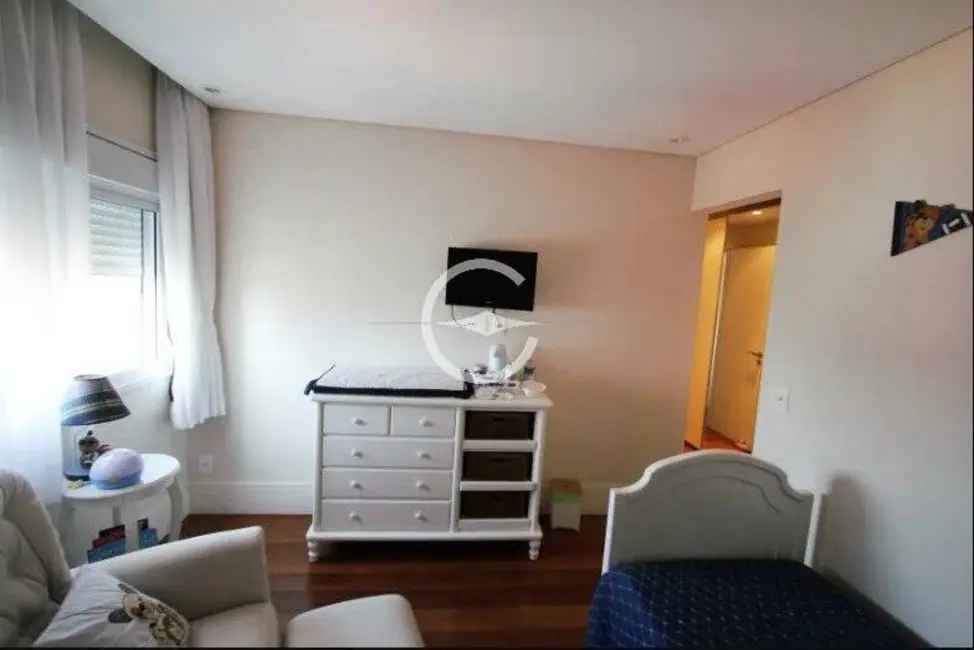 Apartamento com 3 quartos à venda e para alugar, 161m2 em Campo Belo, São Paulo - SP - imagem 8 Foto 8 de Apartamento com 3 quartos à venda e para alugar, 161m2 em Campo Belo, São Paulo - SP