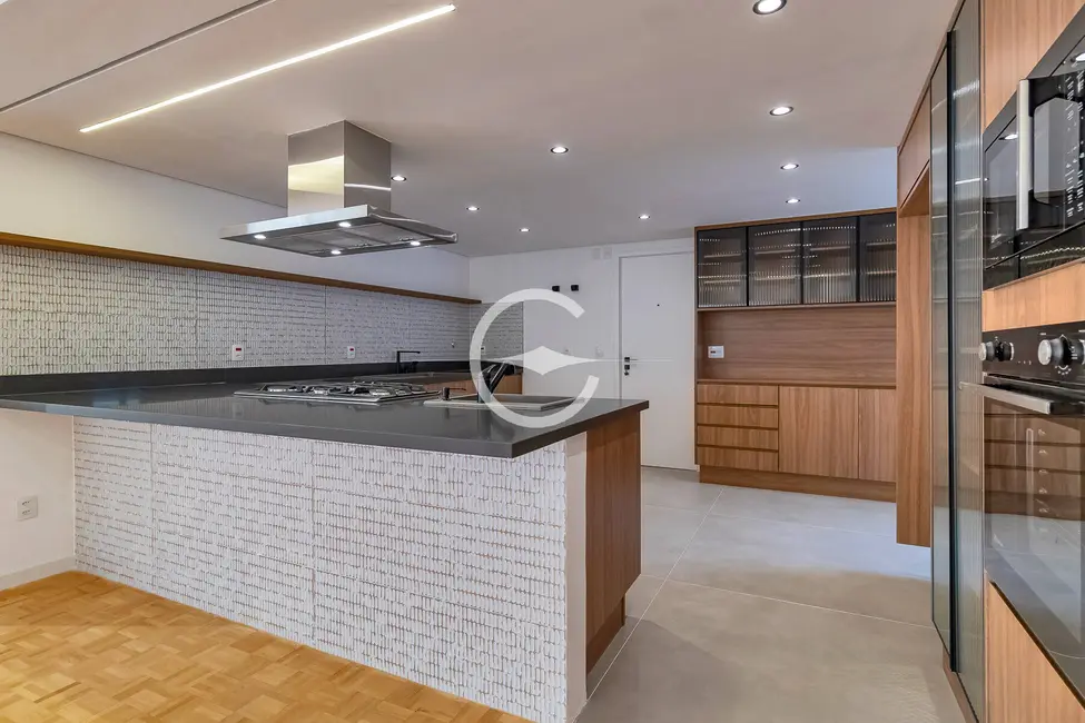 Foto 9 de Apartamento com 3 quartos à venda, 221m2 em Cerqueira César, São Paulo - SP