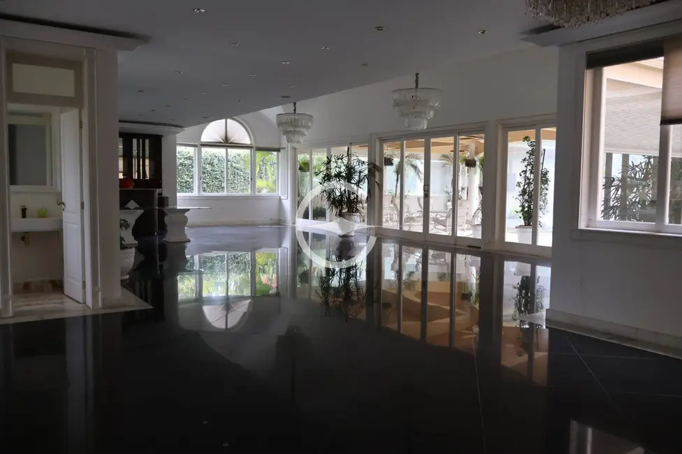 Casa com 4 quartos à venda, 1003m2 em Residencial Tamboré, Barueri - SP - imagem 2 Foto 2 de Casa com 4 quartos à venda, 1003m2 em Residencial Tamboré, Barueri - SP