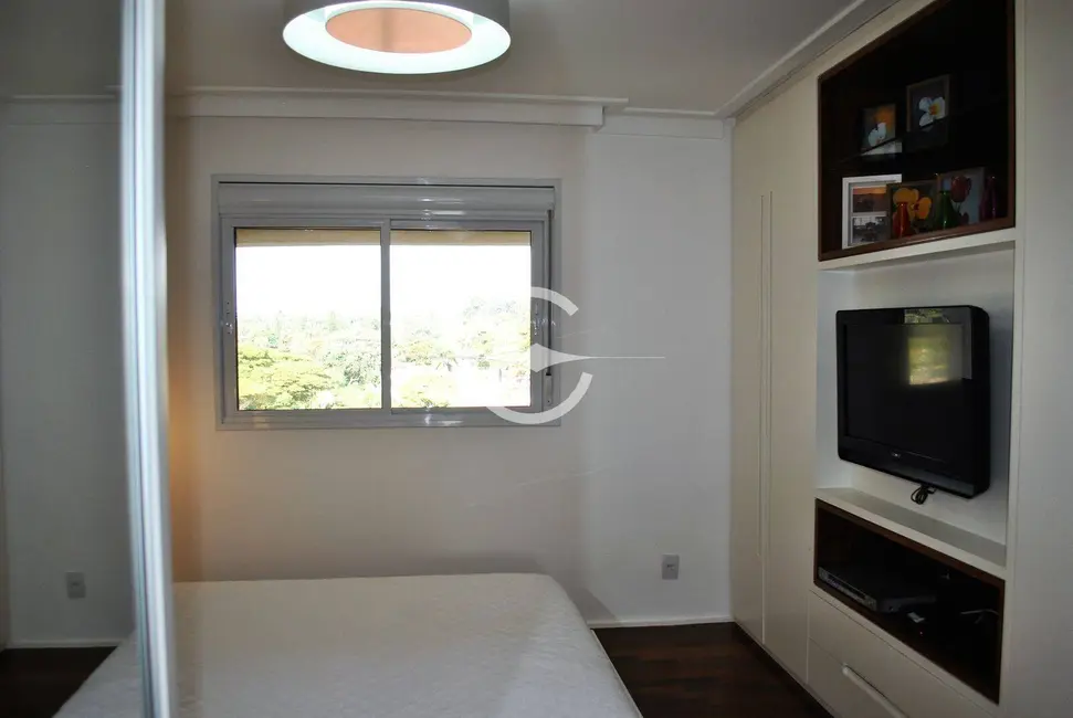 Foto 8 de Apartamento com 3 quartos à venda, 206m2 em Santo Amaro, São Paulo - SP