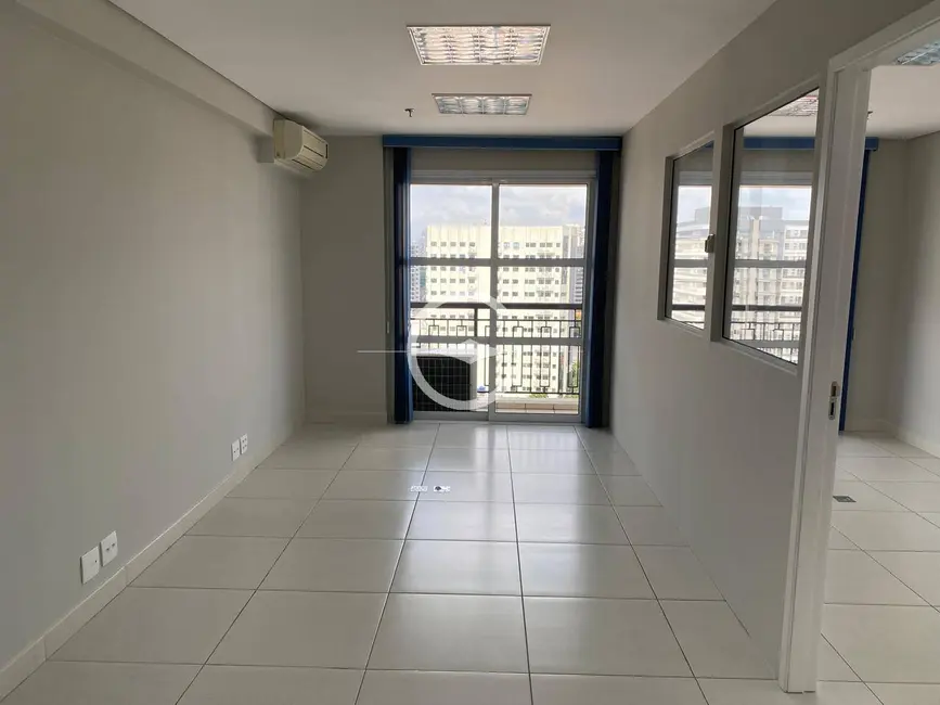 Foto 4 de Sala Comercial para alugar, 45m2 em Moema, São Paulo - SP