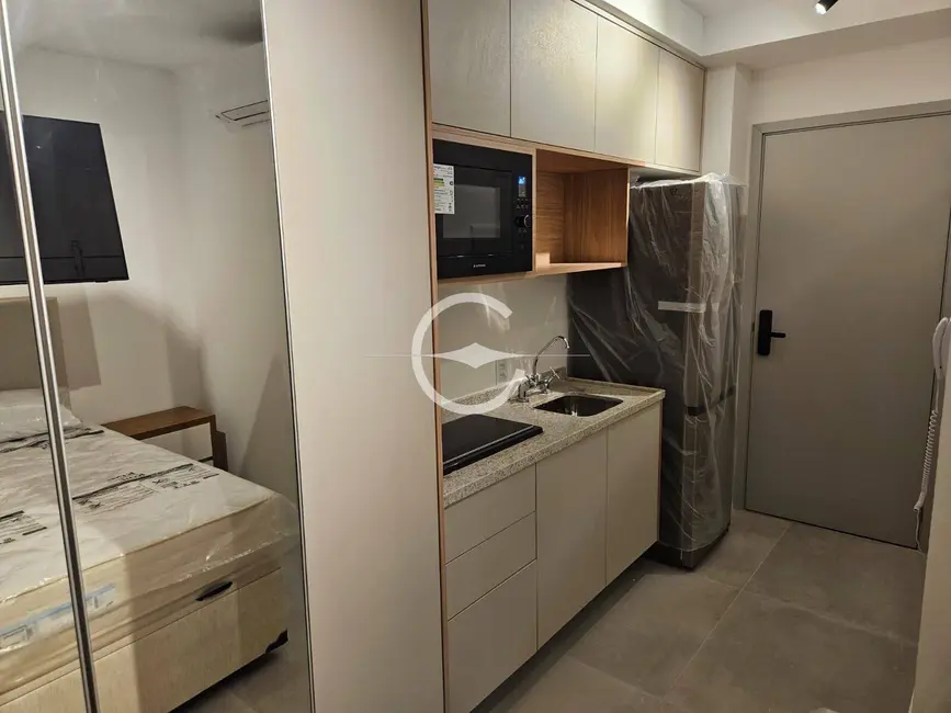 Foto 4 de Apartamento com 1 quarto para alugar, 25m2 em Pinheiros, São Paulo - SP