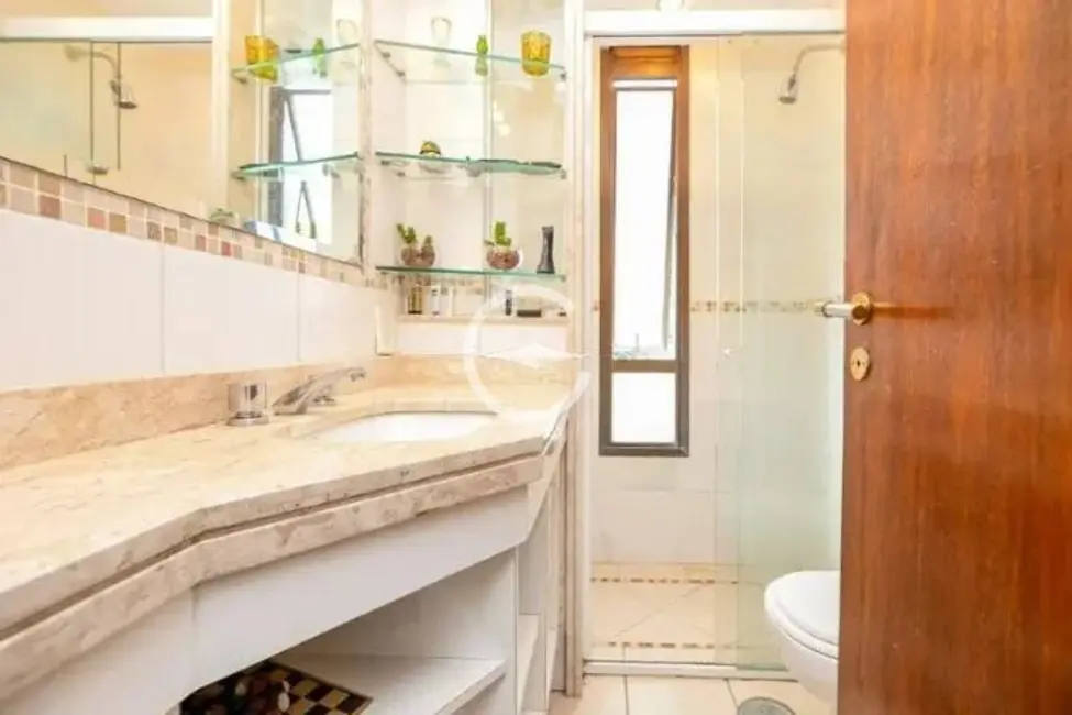 Foto 2 de Apartamento com 3 quartos à venda e para alugar, 225m2 em Itaim Bibi, São Paulo - SP