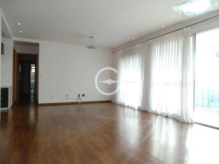 Apartamento com 3 quartos à venda e para alugar, 127m2 em Vila Olímpia, São Paulo - SP - imagem 5 Foto 5 de Apartamento com 3 quartos à venda e para alugar, 127m2 em Vila Olímpia, São Paulo - SP