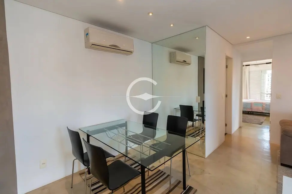 Foto 2 de Apartamento com 2 quartos para alugar, 71m2 em Itaim Bibi, São Paulo - SP