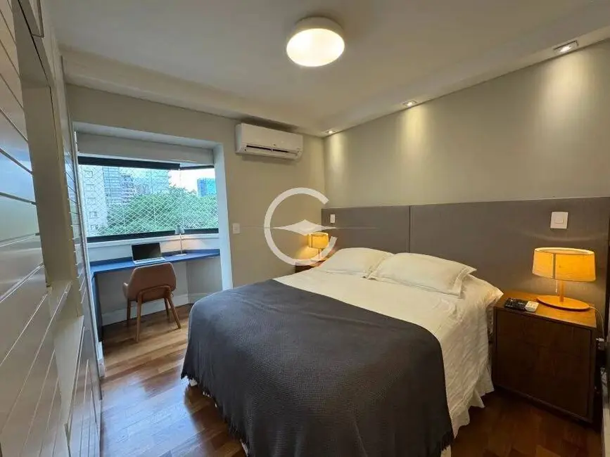 Foto 4 de Apartamento com 3 quartos à venda, 94m2 em Vila Olímpia, São Paulo - SP