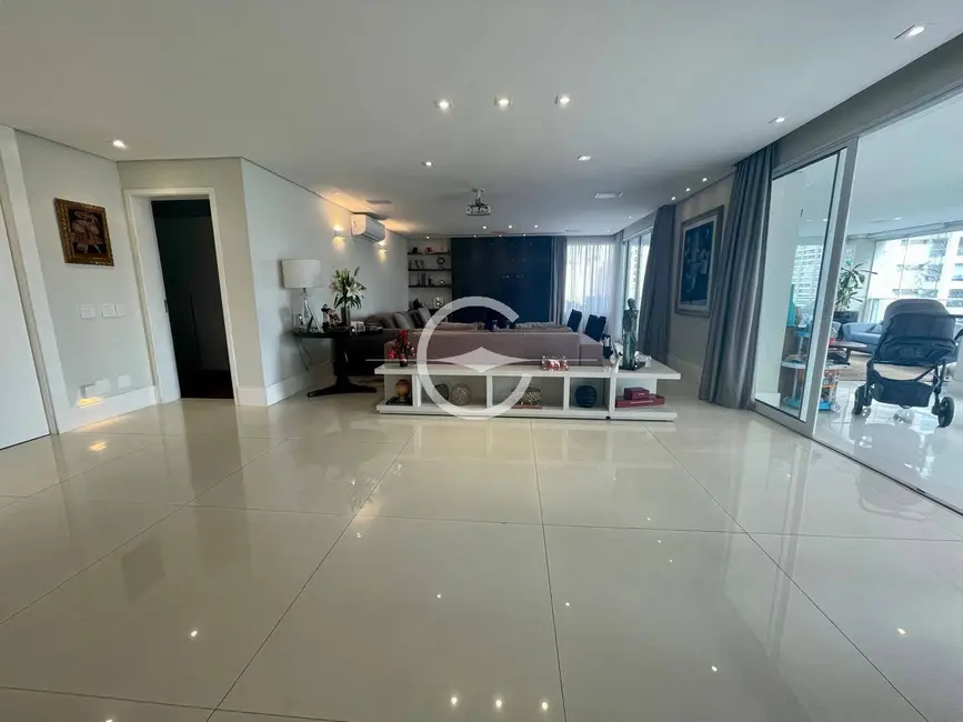 Foto 2 de Apartamento com 4 quartos à venda e para alugar, 370m2 em Campo Belo, São Paulo - SP