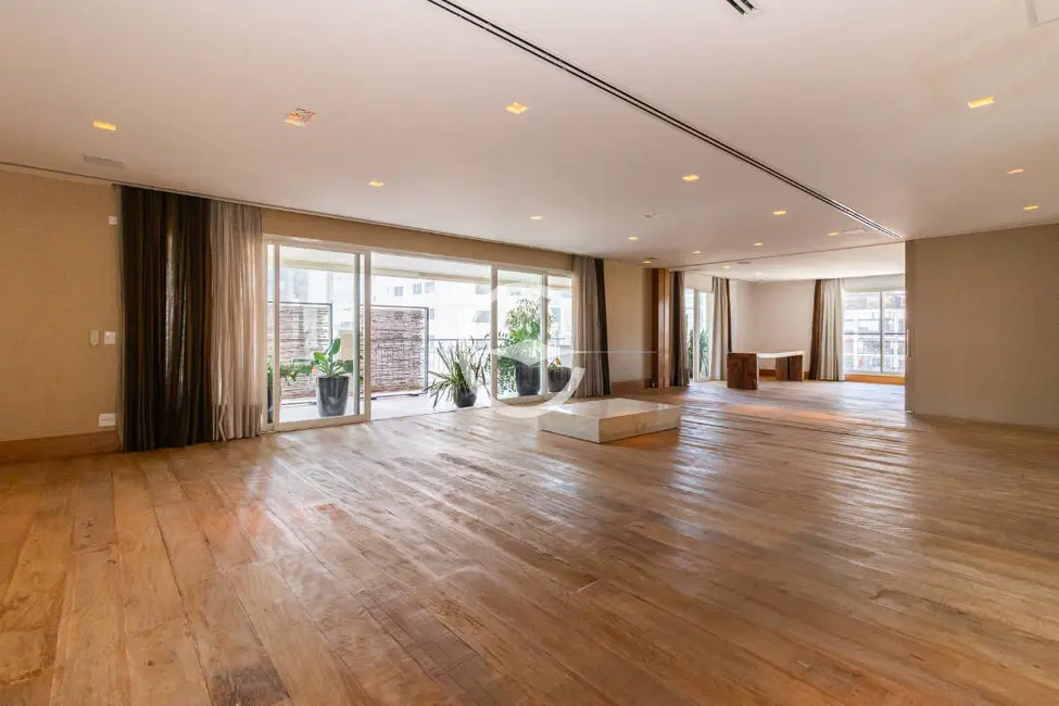 Foto 1 de Apartamento com 4 quartos à venda, 390m2 em Itaim Bibi, São Paulo - SP