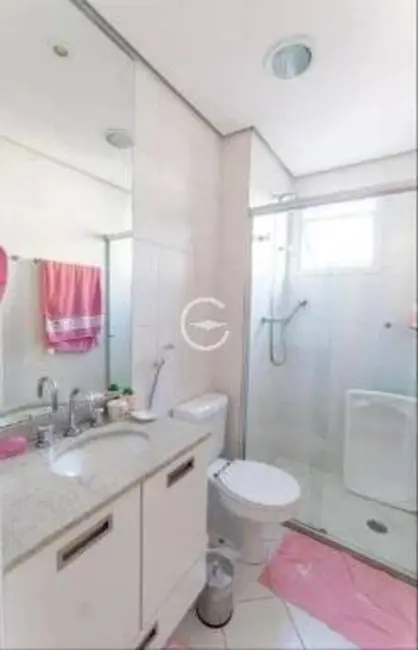 Apartamento com 3 quartos à venda, 137m2 em Vila Olímpia, São Paulo - SP - imagem 8 Foto 8 de Apartamento com 3 quartos à venda, 137m2 em Vila Olímpia, São Paulo - SP