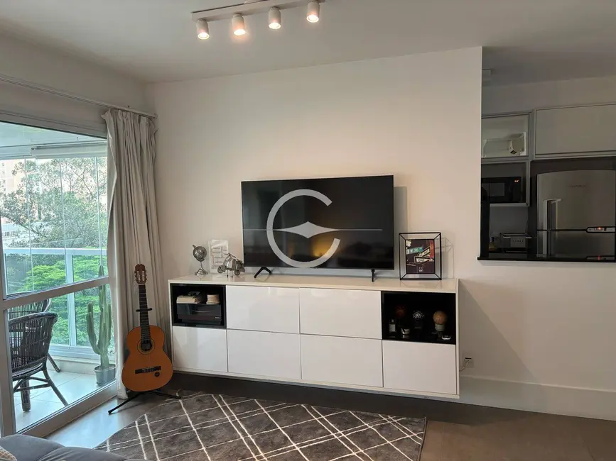 Foto 2 de Apartamento com 1 quarto para alugar, 50m2 em São Paulo - SP