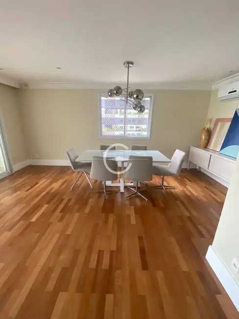 Apartamento com 3 quartos à venda, 220m2 em Itaim Bibi, São Paulo - SP - imagem 3 Foto 3 de Apartamento com 3 quartos à venda, 220m2 em Itaim Bibi, São Paulo - SP