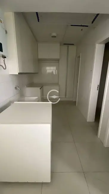 Apartamento com 3 quartos à venda, 220m2 em Itaim Bibi, São Paulo - SP - imagem 5 Foto 5 de Apartamento com 3 quartos à venda, 220m2 em Itaim Bibi, São Paulo - SP
