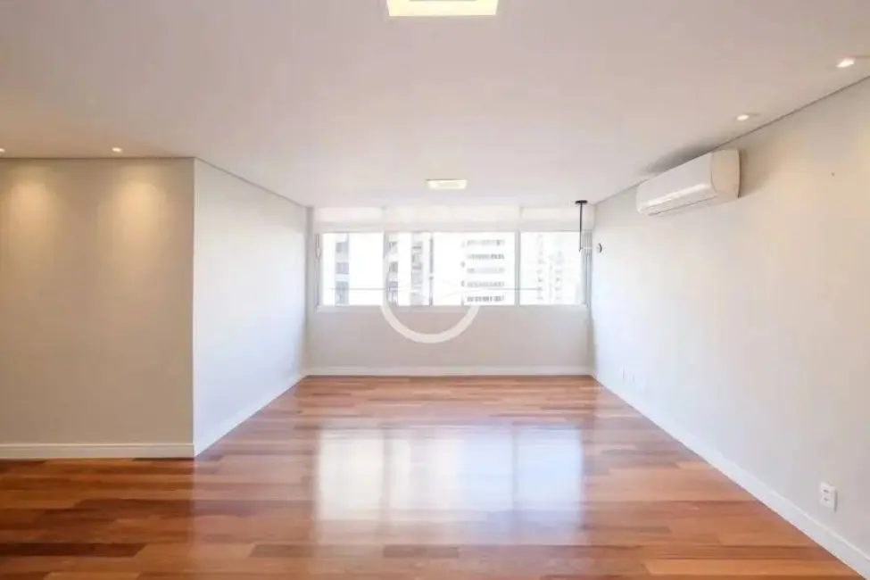 Apartamento com 3 quartos à venda, 140m2 em Itaim Bibi, São Paulo - SP - imagem 3 Foto 3 de Apartamento com 3 quartos à venda, 140m2 em Itaim Bibi, São Paulo - SP