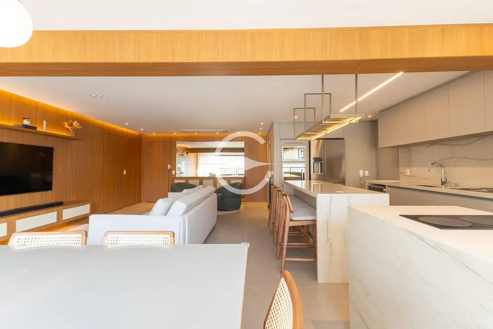 Apartamento com 3 quartos à venda, 153m2 em Moema, São Paulo - SP - imagem 9 Foto 9 de Apartamento com 3 quartos à venda, 153m2 em Moema, São Paulo - SP