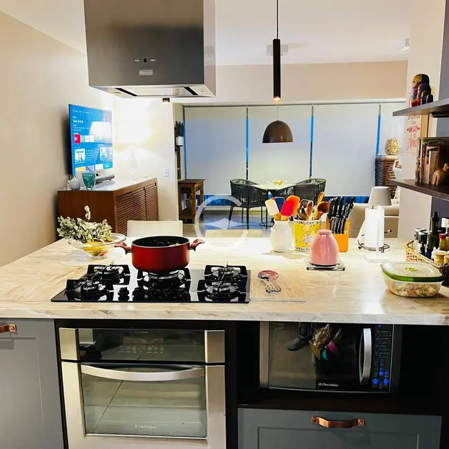 Foto 3 de Apartamento com 4 quartos à venda, 214m2 em Vila Suzana, São Paulo - SP