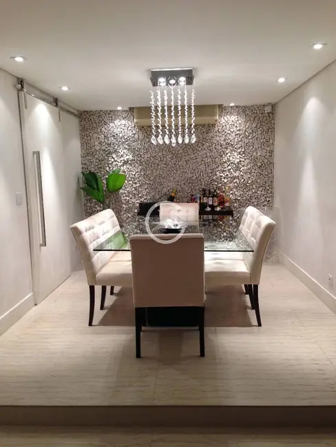 Apartamento com 3 quartos para alugar, 180m2 em Itaim Bibi, São Paulo - SP - imagem 9 Foto 9 de Apartamento com 3 quartos para alugar, 180m2 em Itaim Bibi, São Paulo - SP