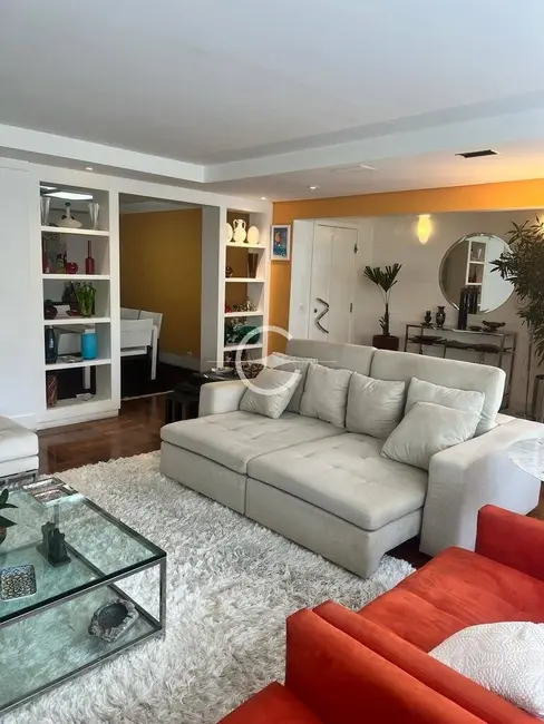 Apartamento com 3 quartos à venda, 178m2 em Itaim Bibi, São Paulo - SP - imagem 8 Foto 8 de Apartamento com 3 quartos à venda, 178m2 em Itaim Bibi, São Paulo - SP