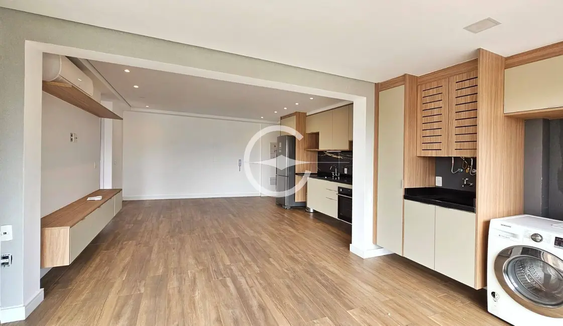 Foto 2 de Apartamento com 2 quartos para alugar, 72m2 em Santo Amaro, São Paulo - SP