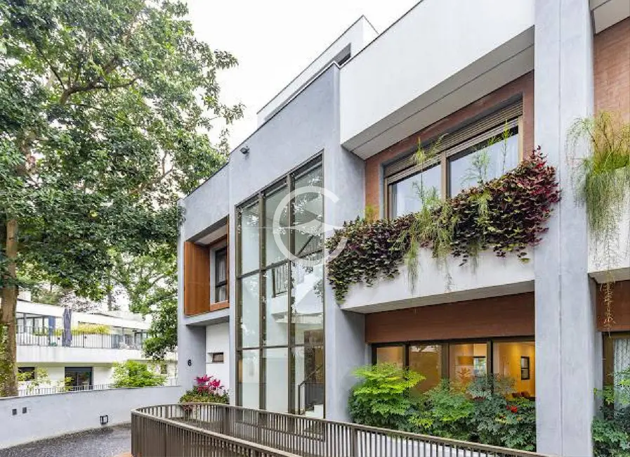 Casa com 4 quartos à venda, 689m2 em Jardim dos Estados, São Paulo - SP - imagem 1 Foto 1 de Casa com 4 quartos à venda, 689m2 em Jardim dos Estados, São Paulo - SP