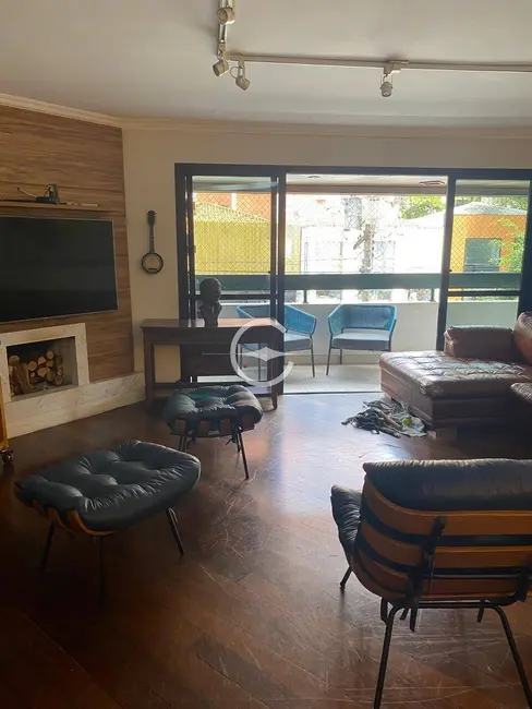 Apartamento com 4 quartos à venda, 147m2 em Moema, São Paulo - SP - imagem 2 Foto 2 de Apartamento com 4 quartos à venda, 147m2 em Moema, São Paulo - SP