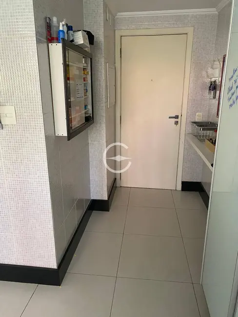 Apartamento com 4 quartos à venda, 147m2 em Moema, São Paulo - SP - imagem 8 Foto 8 de Apartamento com 4 quartos à venda, 147m2 em Moema, São Paulo - SP