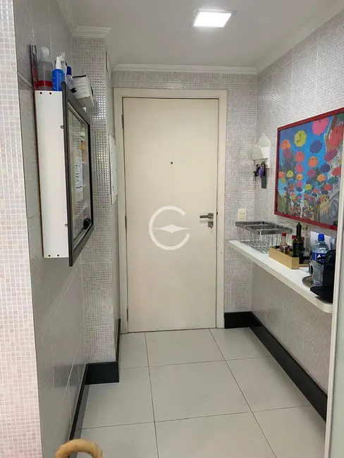 Apartamento com 4 quartos à venda, 147m2 em Moema, São Paulo - SP - imagem 6 Foto 6 de Apartamento com 4 quartos à venda, 147m2 em Moema, São Paulo - SP