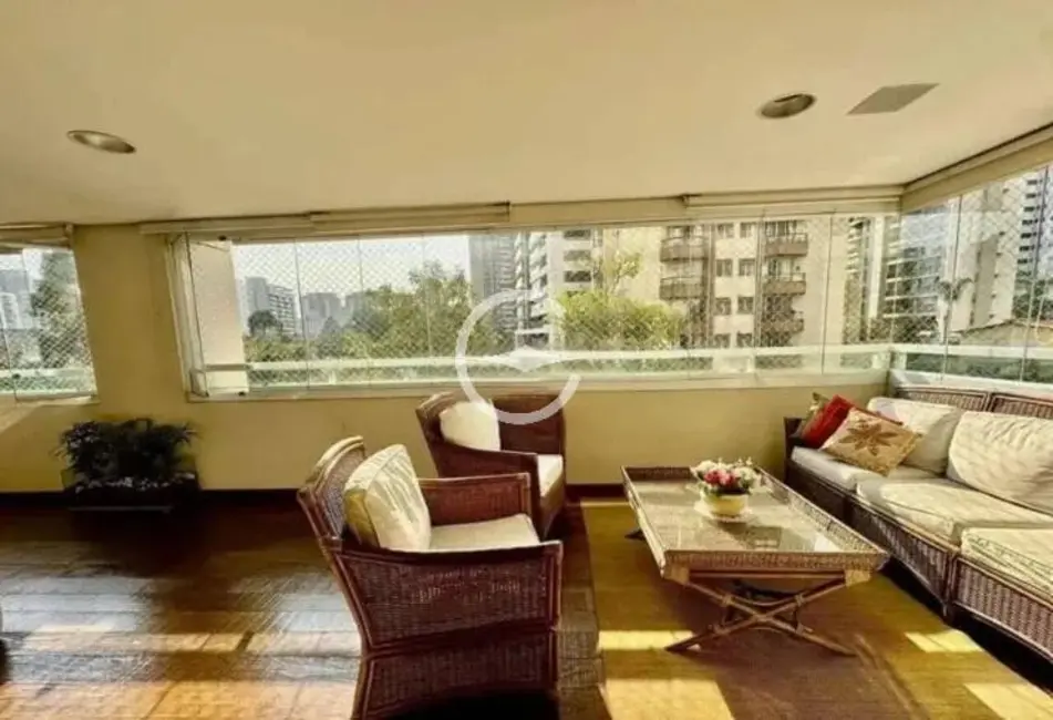 Apartamento com 3 quartos à venda, 206m2 em Campo Belo, São Paulo - SP - imagem 2 Foto 2 de Apartamento com 3 quartos à venda, 206m2 em Campo Belo, São Paulo - SP