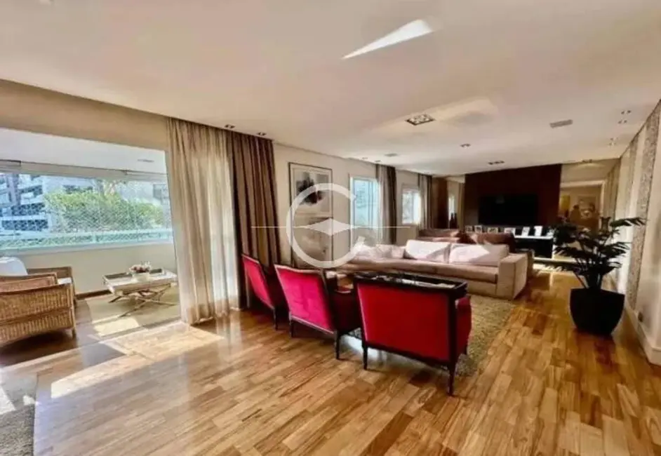 Apartamento com 3 quartos à venda, 206m2 em Campo Belo, São Paulo - SP - imagem 4 Foto 4 de Apartamento com 3 quartos à venda, 206m2 em Campo Belo, São Paulo - SP