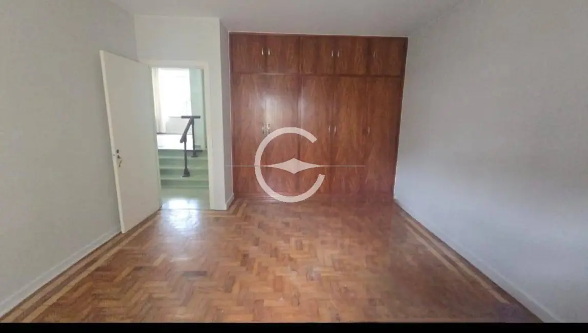 Foto 4 de Casa com 3 quartos à venda, 181m2 em Jardim Londrina, São Paulo - SP