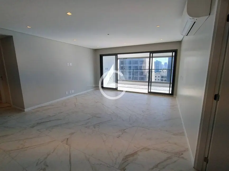 Apartamento com 3 quartos à venda, 149m2 em Moema, São Paulo - SP - imagem 6 Foto 6 de Apartamento com 3 quartos à venda, 149m2 em Moema, São Paulo - SP