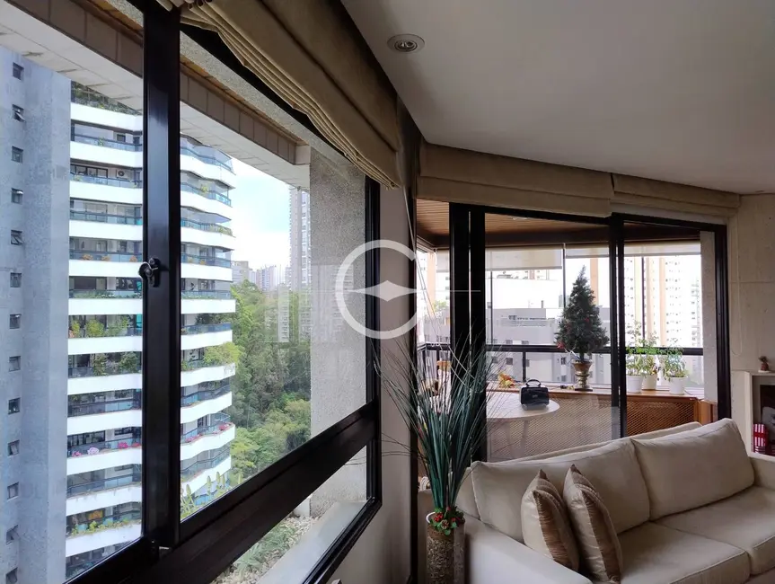 Foto 4 de Apartamento com 3 quartos à venda, 162m2 em Vila Andrade, São Paulo - SP