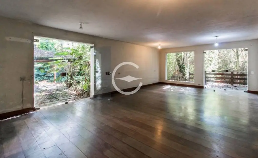 Foto 1 de Casa com 5 quartos à venda, 1300m2 em Jardim dos Estados, São Paulo - SP