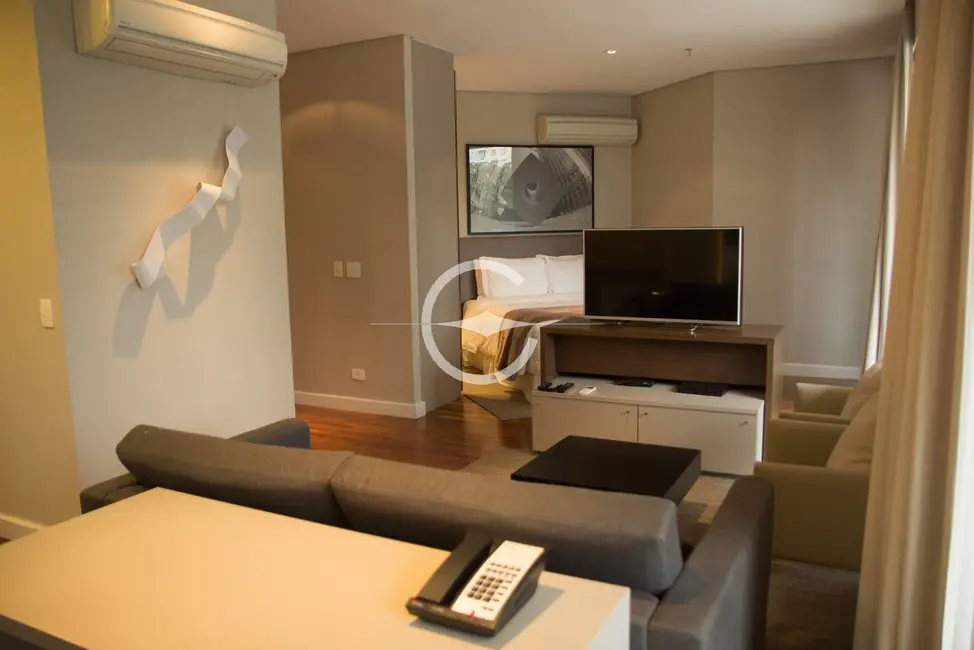 Foto 1 de Apartamento com 1 quarto para alugar, 30m2 em Vila Olímpia, São Paulo - SP