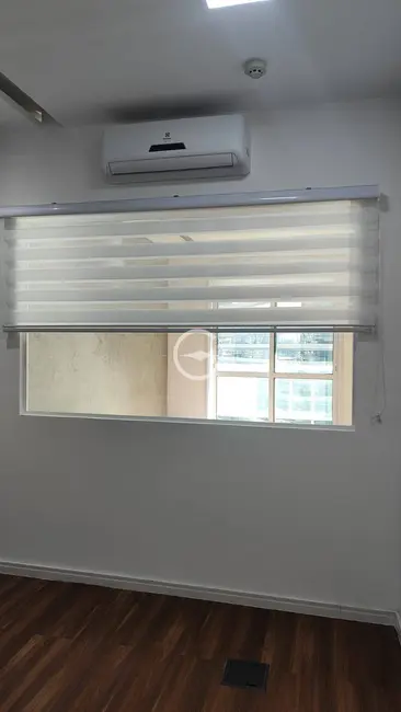 Sala Comercial para alugar, 70m2 em Vila Cordeiro, São Paulo - SP - imagem 2 Foto 2 de Sala Comercial para alugar, 70m2 em Vila Cordeiro, São Paulo - SP