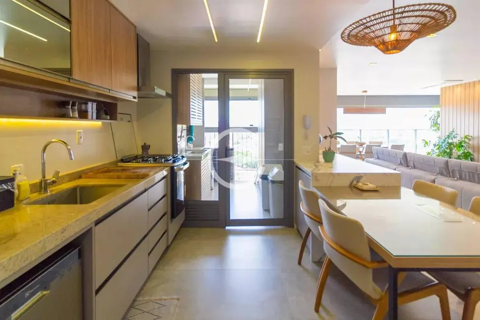 Foto 5 de Apartamento com 3 quartos à venda, 125m2 em Campo Belo, São Paulo - SP