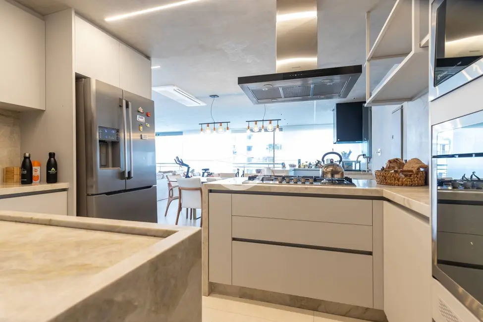 Foto 4 de Apartamento com 3 quartos à venda, 167m2 em Jardim das Acácias, São Paulo - SP