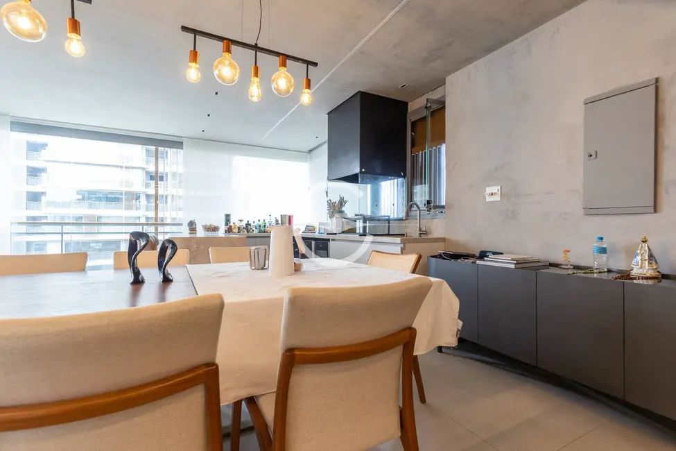 Foto 5 de Apartamento com 3 quartos à venda, 167m2 em Jardim das Acácias, São Paulo - SP