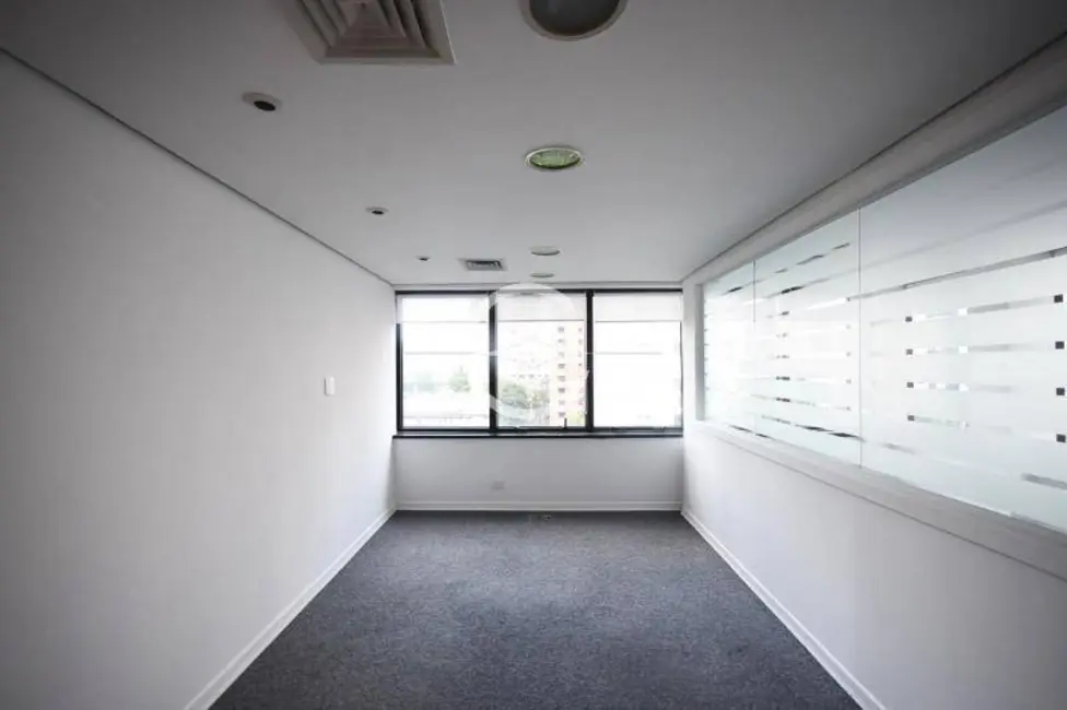 Foto 3 de Sala Comercial à venda e para alugar, 100m2 em Itaim Bibi, São Paulo - SP