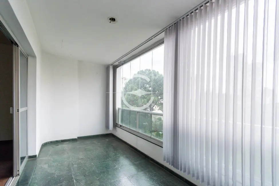 Foto 5 de Apartamento com 4 quartos à venda, 196m2 em Moema, São Paulo - SP