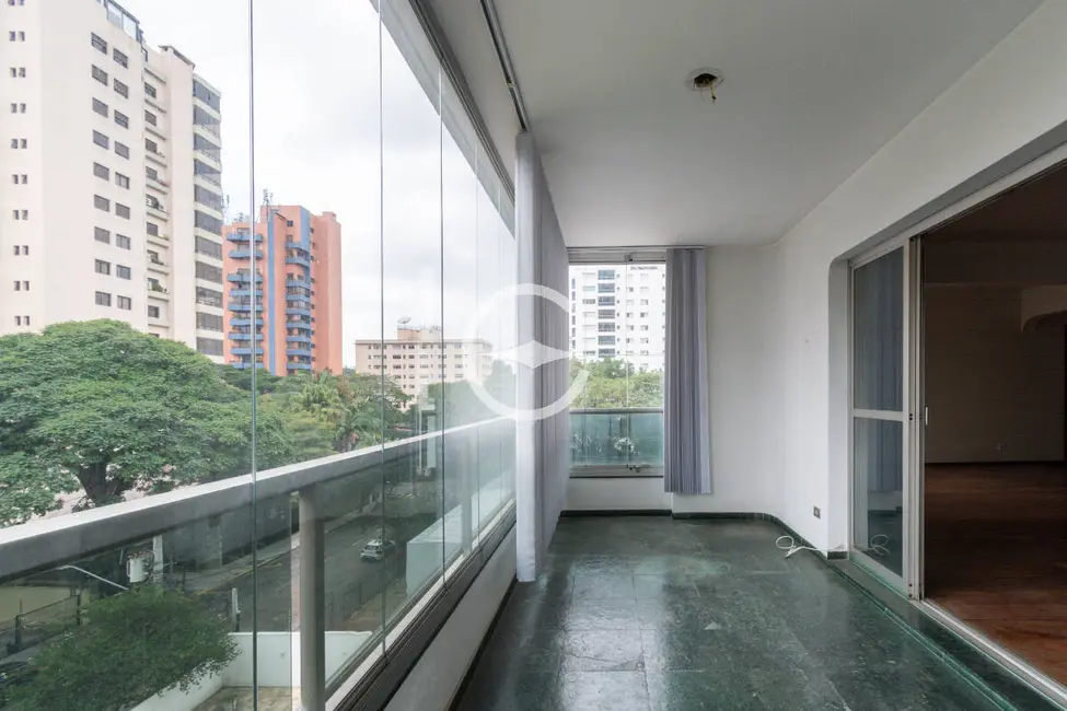 Foto 7 de Apartamento com 4 quartos à venda, 196m2 em Moema, São Paulo - SP