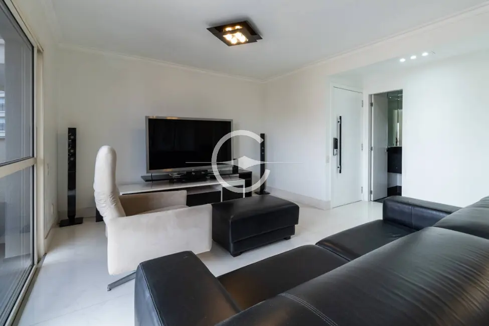 Foto 3 de Apartamento com 3 quartos à venda, 150m2 em Moema, São Paulo - SP