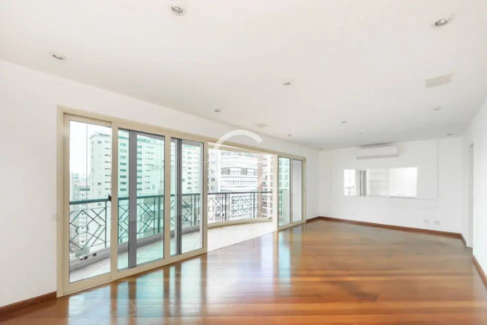 Foto 2 de Apartamento com 2 quartos à venda, 138m2 em Moema, São Paulo - SP